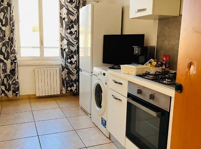 Mamo1 - In Pieno Centro Citta Apartmán Bari